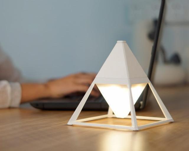 Pyramid Touch Activated Diamond Lamp - MODERNY